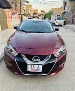 نيسان ماكسيما